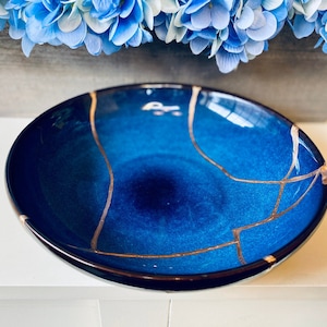 Kintsugi-kunst, Kintsugi grote blauwe kom, authentieke Kintsugi, prachtig gebroken, handgemaakt cadeau, Kintsugi-kit, minimalistisch, jubileum