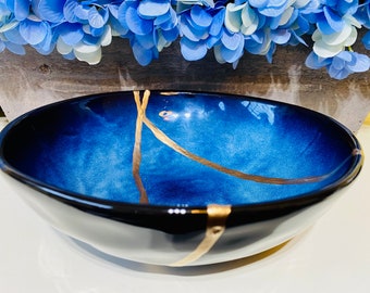 Kintsugi Bowl, Kintsugi Egg Blue Bowl, Kintsugi Pottery, Fall Decor, Minimalist, Handmade Gift, Kintsugi Gold Repair, Blue Egg Bowl