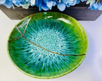 Kintsugi Schüssel Große Grüne Burst Schüssel, Kintsugi Geschenk, Jubiläumsgeschenk für sie, handgemacht, smaragdgrüne Schüssel