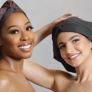 Gorro de ducha tipo turbante impermeable con forro de satén / Ideal para todo tipo de cabello / Cordón ajustable