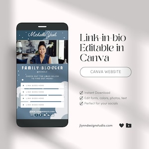 Könnte beinhalten: Eine blaue und weiße digitale Vorlage für eine Link-in-Bio-Seite eines Familienbloggers. Die Vorlage zeigt ein Foto einer Frau vor einem hellblauen Hintergrund. Der Text "Family Blogger" befindet sich in einem weißen Kasten mit blauem Rand. Die Vorlage enthält einen Bereich für Links mit dem Text "Link Goes Here", der viermal wiederholt wird. Die Vorlage enthält auch einen Bereich für Social-Media-Icons. Der Text "Canva Website" befindet sich in einem weißen Kasten mit blauem Rand. Der Text "Sofortiger Download", "Schriftarten, Farben, Fotos, Text bearbeiten" und "Perfekt für deine sozialen Medien" befindet sich in einem weißen Kasten mit einem blauen Häkchen. Der Text "jlynndesignstudio.com" befindet sich in einem weißen Kasten mit blauem Rand.