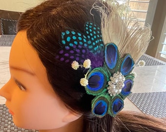 Teal purple Peacock hair clip, bridal flower Shaped feather Clip, Bridal feather Fascinator, bridal hair clip, wedding hair accessory