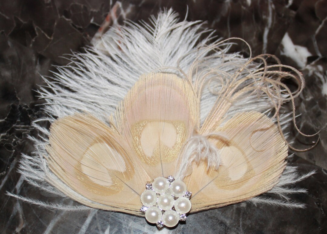 Women Fascinator Feather Clip Champagne, Ivory Bleached  display picture 3