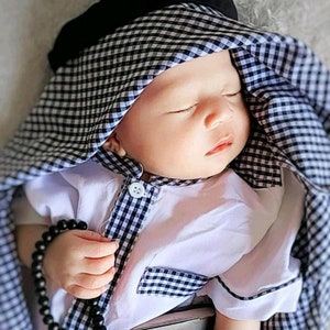 Baby boys abaya full sets for age 0-24 months white Black checkered lis