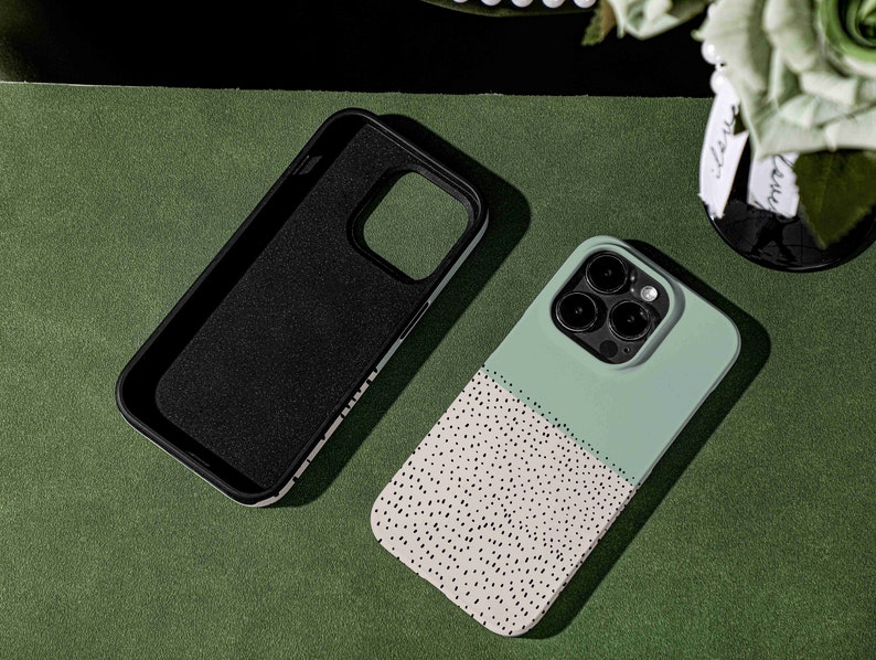 Pale Green Spot Personalised iPhone Case, MagSafe iPhone Case, iPhone Cover, Custom iPhone Case for for Phone 15 15 Pro 15 Pro Max Bild 7