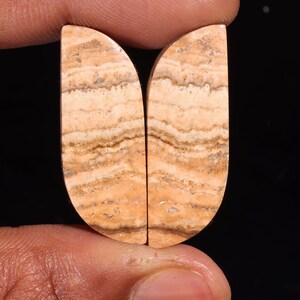Coppia di pietre preziose sciolte cabochon di aragonite naturale di qualità superiore immacolata, per realizzare gioielli, 3980 ct, 34 x 13 x 5 mm, GA-16282