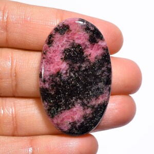 Prachtige hoogwaardige kwaliteit 100% natuurlijke rhodoniet ovale cabochon losse edelsteen voor het maken van sieraden 66 kt. 40 x 25 x 6 mm GA-1100
