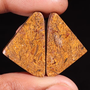 Maravilhoso Cabochão Natural de Alta Qualidade Mariam Japer Fancy Shape Pedra Preciosa Solta Para Fazer Joias 44,15 Ct 28X18X6 MM GA-16121