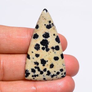 Exclusieve hoogwaardige kwaliteit 100% natuurlijke Dalmatische jaspis driehoekvorm cabochon losse edelsteen voor het maken van sieraden 30 kt 40X23X5 mm GA-1911