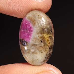 Unique Top Quality Natural Ruby Zosite Oval Shape Cabochon Loose Gemstone For Making Jewelry 22.10 Ct 25X15X6 MM GA-11991
