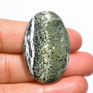 Prachtige hoogwaardige kwaliteit 100% natuurlijke groene Zwitserse opaal ovale cabochon losse edelsteen voor het maken van sieraden 42,5 kt. 36 x 23 x 7 mm GA-1379