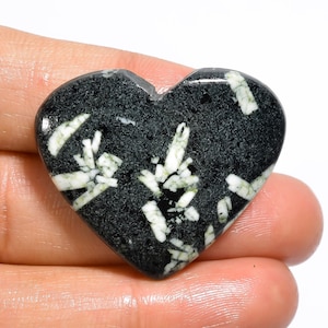 Uitstekende hoogwaardige kwaliteit 100% natuurlijke Chinese schriftjaspis hart cabochon losse edelsteen voor het maken van sieraden 40,5 kt. 28 x 33 x 6 mm GA-927