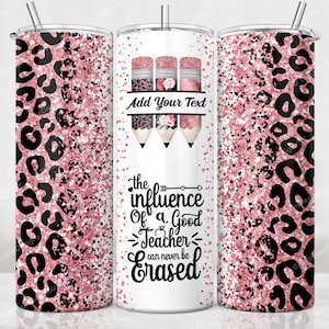Involucro per bicchiere con nome dell&#39;insegnante, design a sublimazione leopardo con glitter rosa, bicchiere magro da 20 oz, bicchiere per insegnante di ghepardo PNG, download digitale
