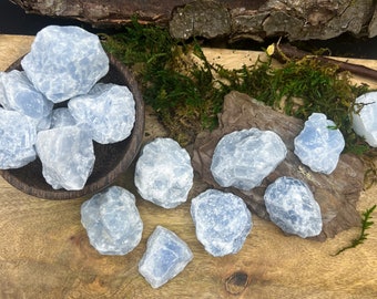 Blauer Calcit Rohsteine | Wassersteine, Heilsteine, Edelsteine, Roh Brocken, Kristalle | Wasser Reinigung,  Geschenk spirituell | blau, Baby
