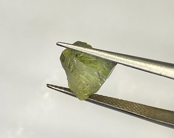 Raw Greenish Tanzanite Crystal: Natural Rough Gemstone, 4.40 Carat