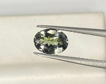 Green Zoisite Tanzanite Gemstone, Oval Cut, 1.05 Carat