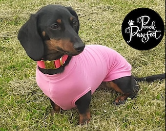 Bamboe anti-allergie en verkoelend teckel T-shirt van Pooch Pawfect