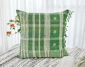 Green Christmas Throw Pillow, Handwoven Green Wool Pillow Cover: Boho Fringe Accent Pillow (20x20)