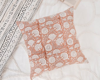Poszewka na poduszkę z bawełny z nadrukiem w kwiaty: nowoczesny styl boho w stylu wiejskim