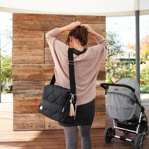 Uist Diaper Bag Black and Beige GOTS Organic Cotton Lining image 3