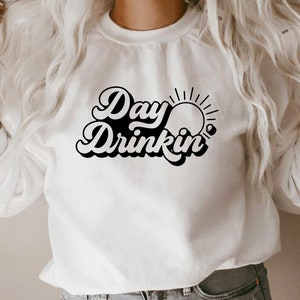 Jour Drinkin' SVG PNG PDF, jour boire Svg, Svg d'été, boire Svg, alcool Svg, St Patricks Day Svg, Camping Svg, vacances Svg, plage Svg