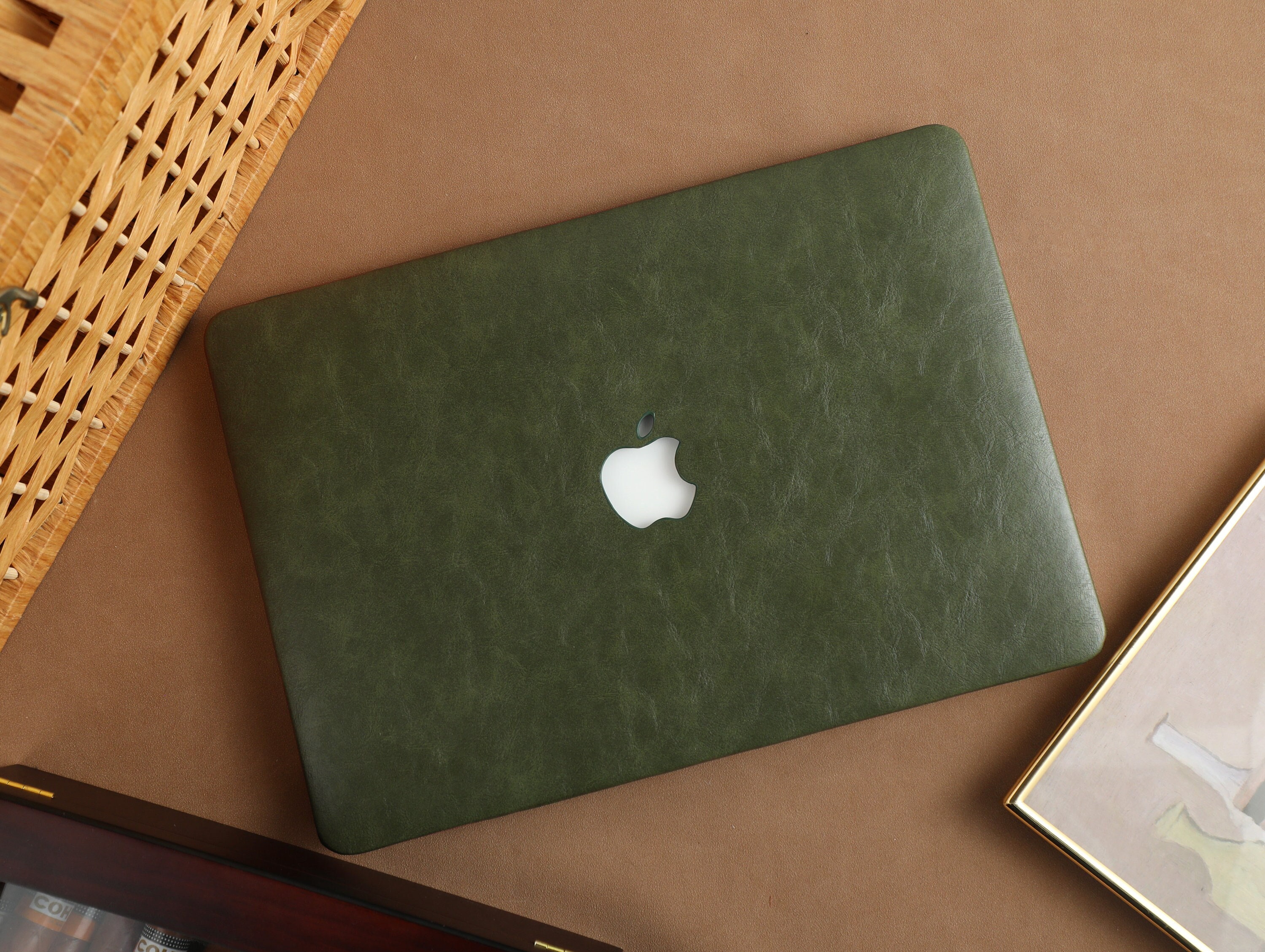 Green Cheetah MacBook Case – SALAVISA