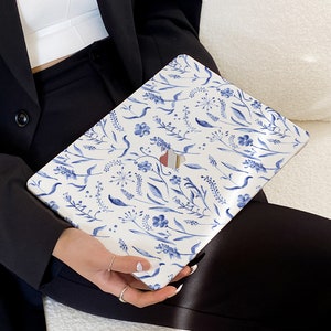 Blue Flowers and Plants Case for New MacBook Pro 14 Pro A2442 Pro 16 inch 2022 M2 Air 13 A2681 M2 Pro 13 A2338 and Unique Laptop Case