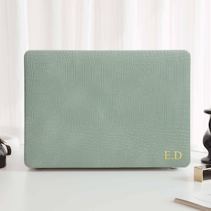 Mint Green Crocodile Print Personalized Leather MacBook Hard Cover For MacBook Pro 13 14 16 15 Air 13 15 inch All New MacBook M5 Laptop Case