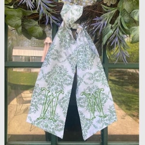 Personalized Wreath Sash – Cotton Floral Print, Monogrammed Wedding Decor