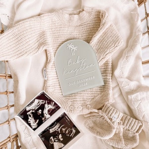 Pregnancy Announcement Plaque | Baby Announcement Plaque | Personalised Baby Announcement Plaque