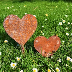 Edelrost Herzstecker klein und groß, Blumentopfdeko, Beetstecker, Gartenstecker, Gartendekoration