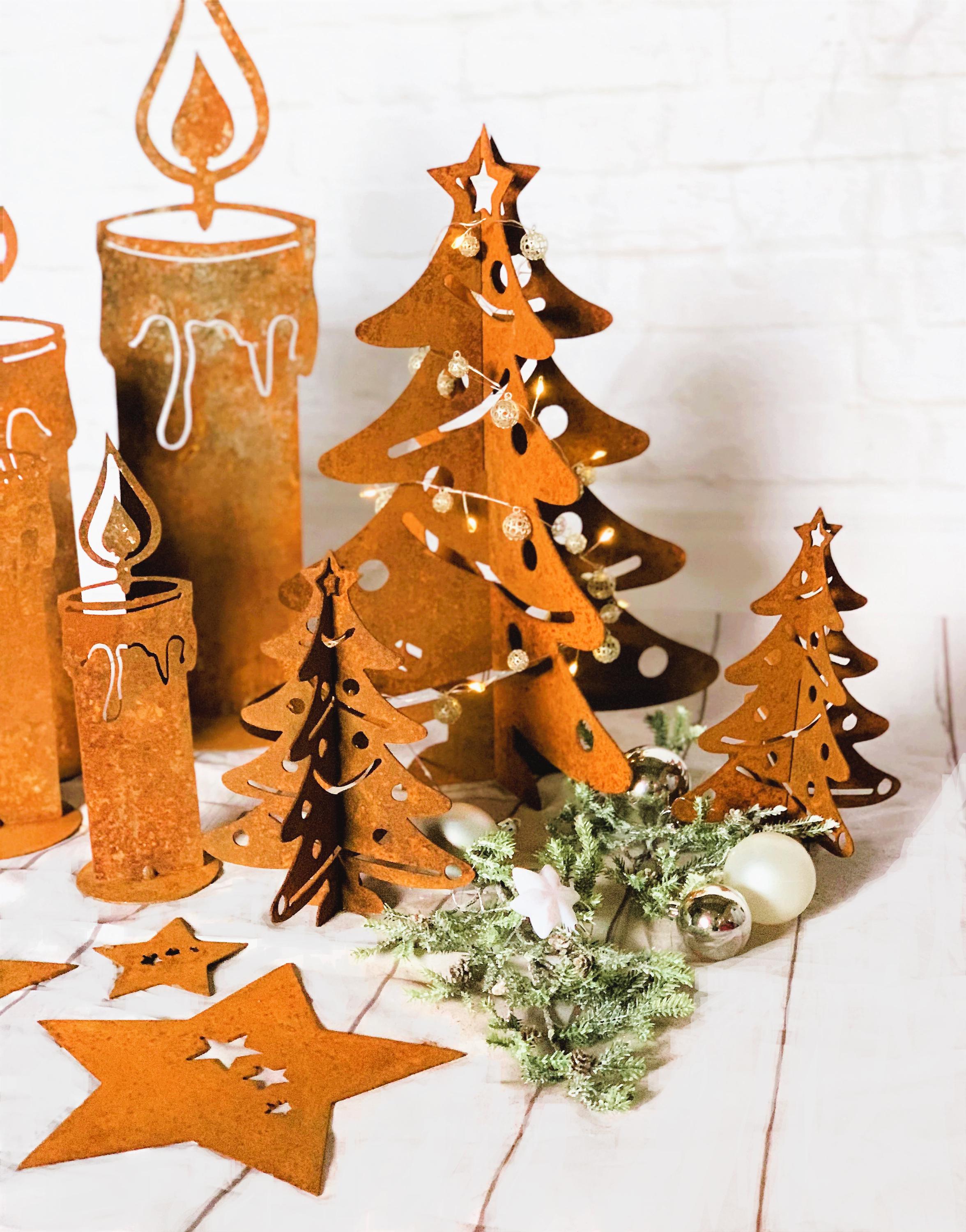 Lot De 5 Piquets De Jardin Noël En Métal Rouillé - Décoration Extérieure Avec Rennes Et Sapins - 25 Cm