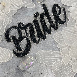 新品、「BRIDE」ラインストーンパッチ、接着剤付きキラキラパッチ、サイズ7.8インチチェコラインストーン、DIYアップリケ、ブライダルパーティー、花嫁