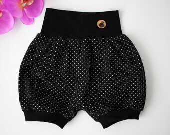 Pumphose kurz, Babyhose, Sommerhose "Polkadot" mit Kokosknopf  (80/92, 98/104, 110/116)