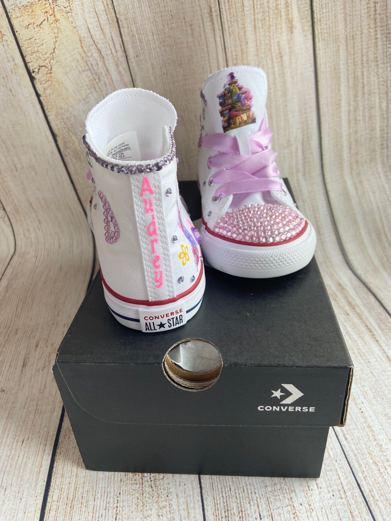 Encanto Isabela Converse shoes, many sizes image 4