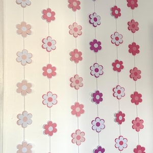 Daisy Garland | Wall Hanging | Nursery Decor | Girls Room Decor | Baby Shower Decor | Flower Garland