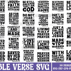 K&ouml;nnte beinhalten: Ein digitaler Download von 30 schwarz-wei&szlig;en Bibelvers-Designs. Die Designs zeigen verschiedene inspirierende Zitate und Schriftzitate. Die Designs sind perfekt f&uuml;r die Erstellung von Bastelarbeiten, Karten und anderen Projekten.