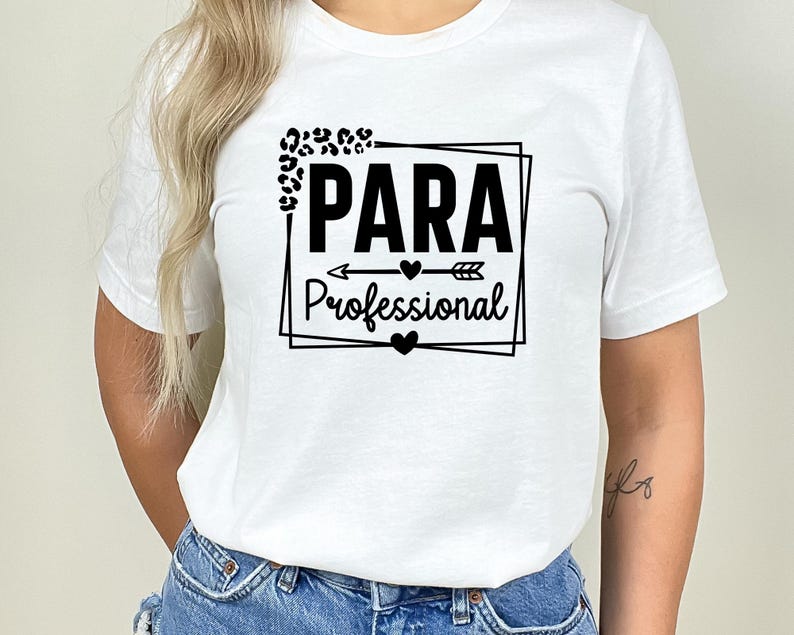 May include: White t-shirt with a black graphic that says "PARA Professional" with a leopard print design and an arrow with hearts.