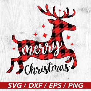 Puede incluir: Silueta de reno de cuadros rojos y negros con el texto "merry christmas" en letra blanca.