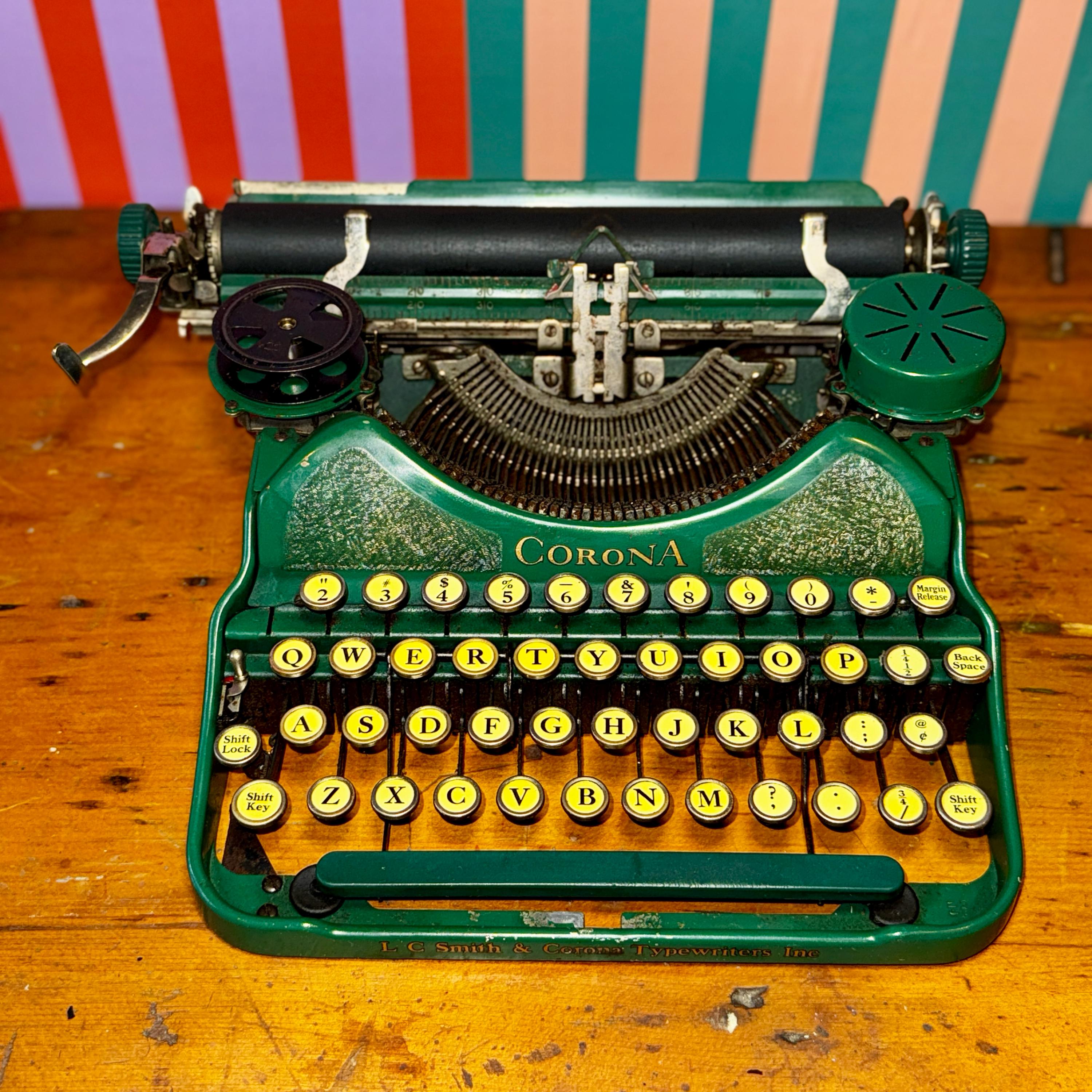 CORONA タイプライター　アンティーク 1940s アンティーク タイプライター Typewiters スミス コロナ