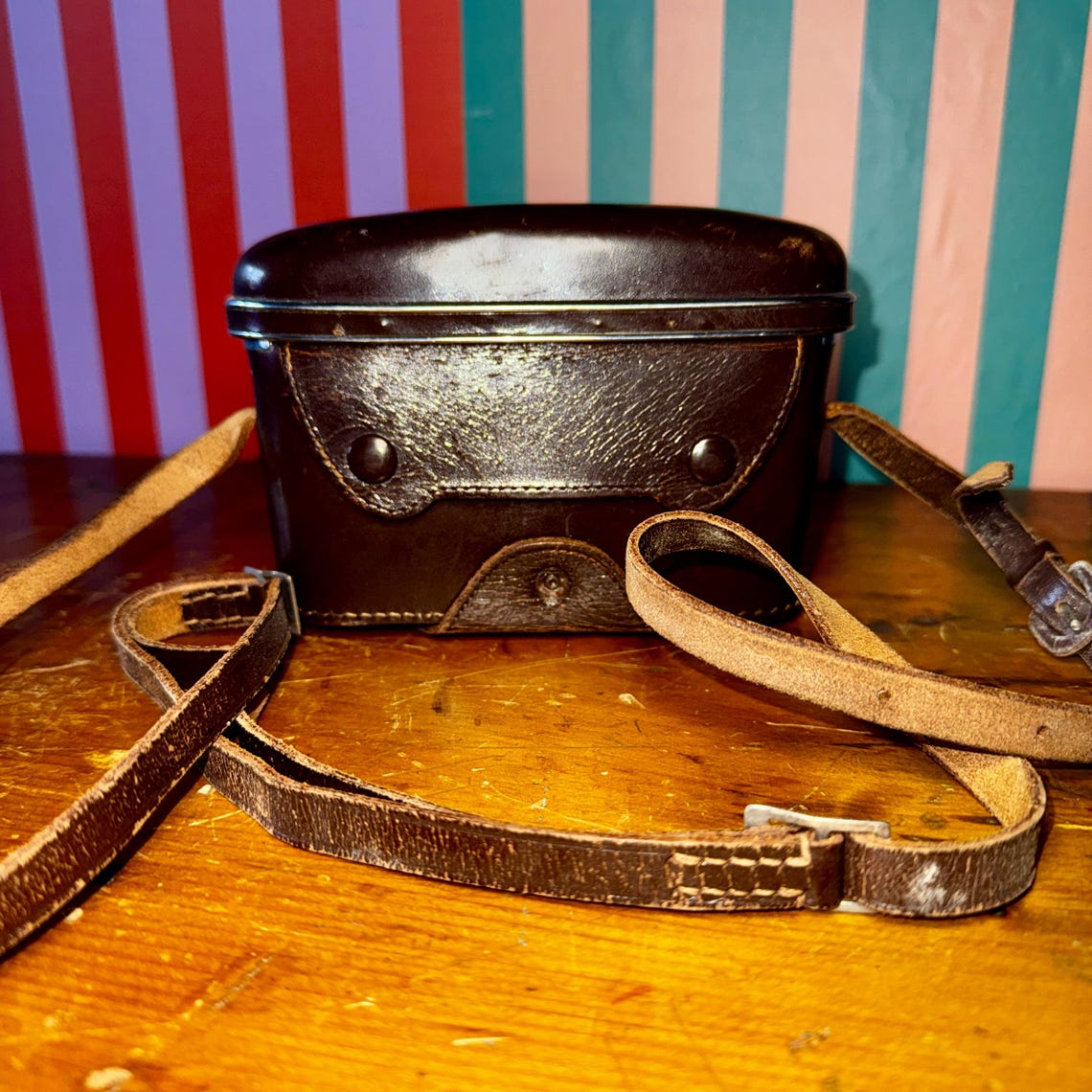 Vintage Zeiss Ikon Contax Camera – Carl Zeiss Sonnar 50mm Lens, Leather Case, foto 4 di 5