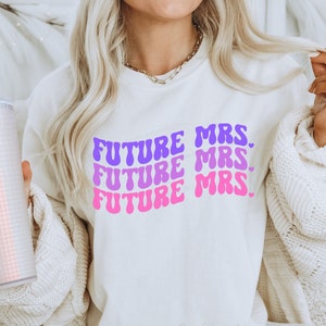 Future Mrs SVG, Retro Braut svg, Braut svg, Cricut Projekte, Fiance svg, Verlobung svg, Braut SVG PNG, Hochzeit svg, Brautshirt svg