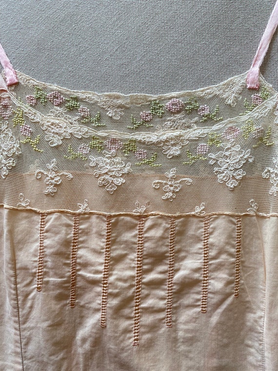 1920s embroidered flowers pink peach cotton flapp… - image 9