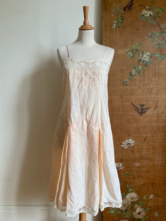1920s embroidered flowers pink peach cotton flapp… - image 2