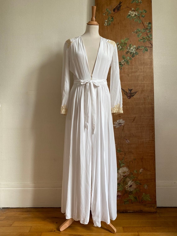 1940s Tula white bridal wedding dressing gown neg… - image 1