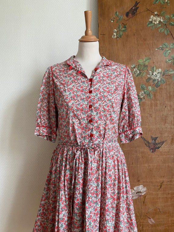 1970s vintage Liberty of London red floral cherry… - image 1