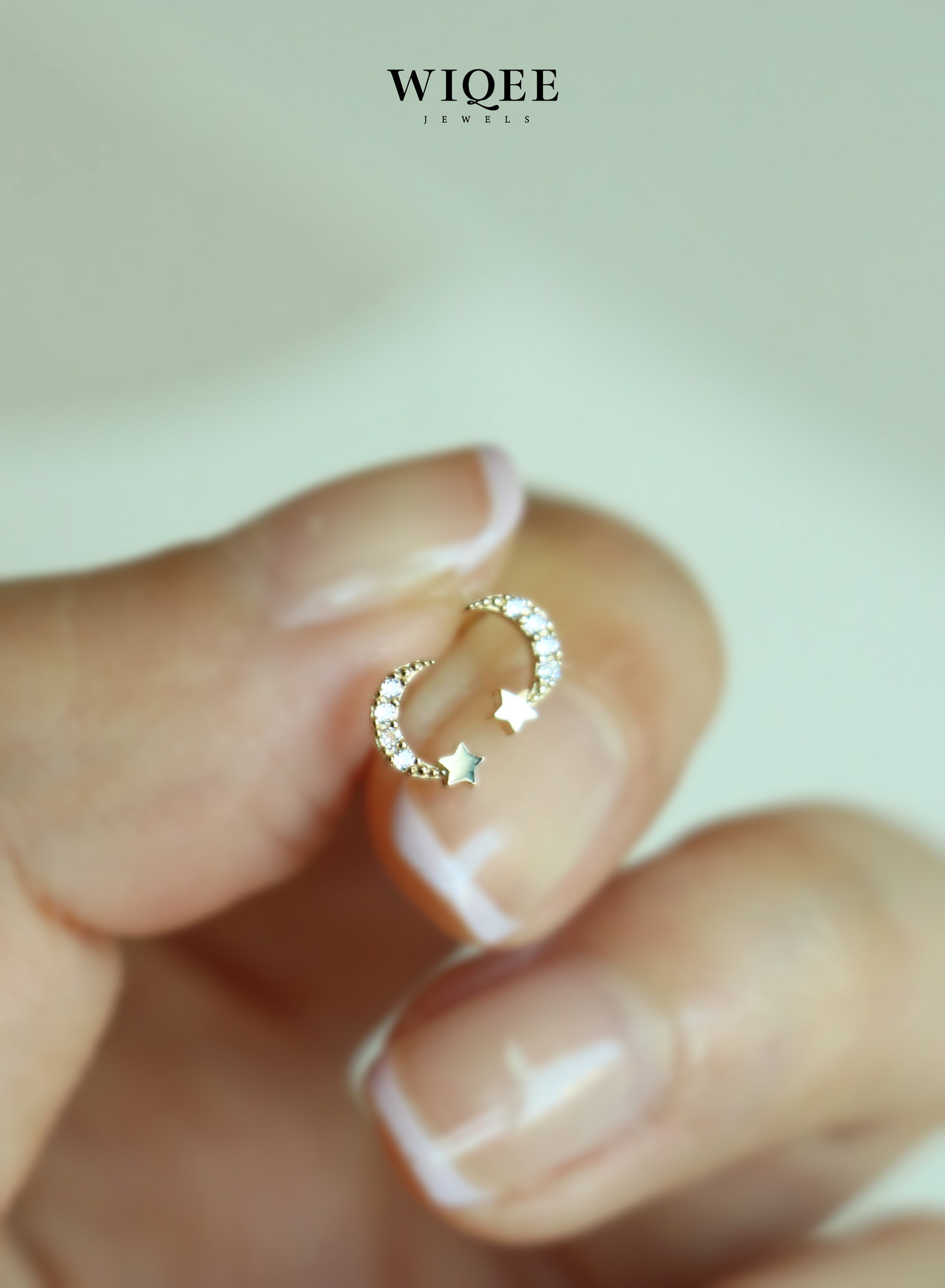 9ct Gold Star And Moon Stud Earrings With Clear Cubic Zirconia – Jewellerybox