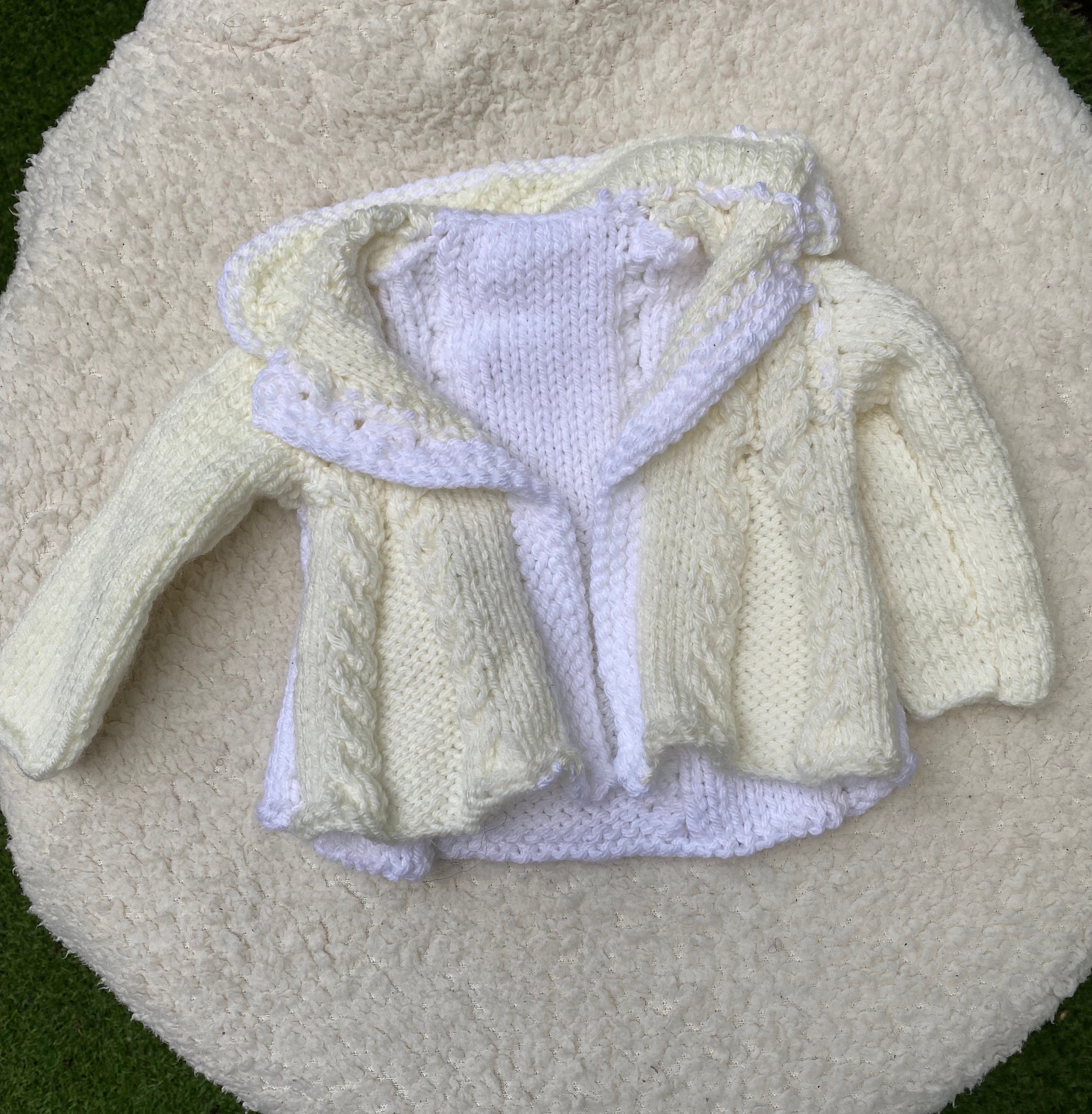 Babies Knitted Cardigans Chunky Button Up Matinee Coats Ex Store 