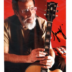 Superb Cat Stevens / Yusuf Islam Hand-Signed 10&quot; x 8&quot; Photo