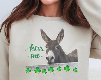 St. Patrick&#39;s Day Donkey Lover Crewneck Sweatshirt
